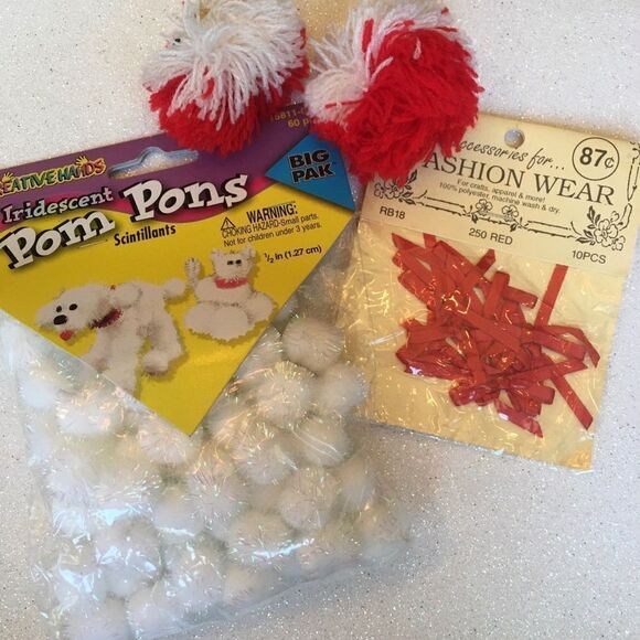 POM POM Animal Crafts with red Bows! - Picture 1 of 11